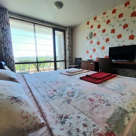 Family Delfa Bed & Breakfast Chernomorets